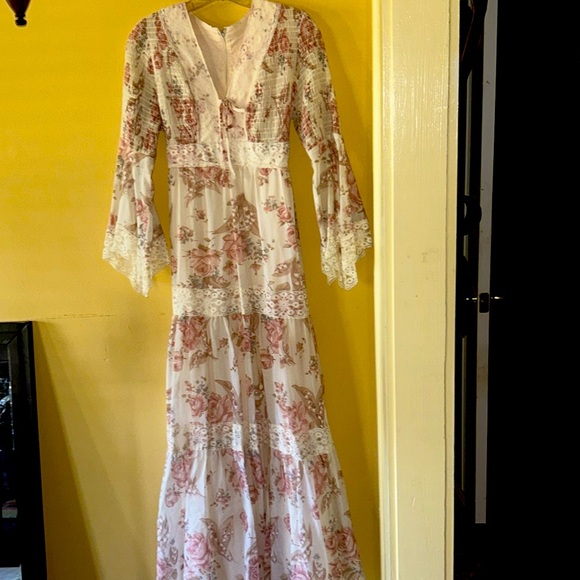 🌹🌹VANTAGE DRESS - Picture 7 of 8